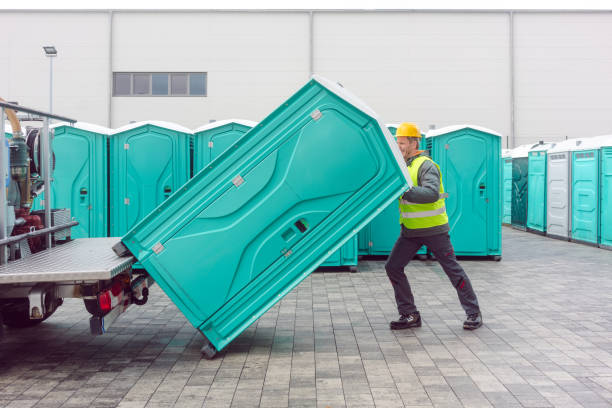 Best Portable restroom solutions  in Tecumseh, MI