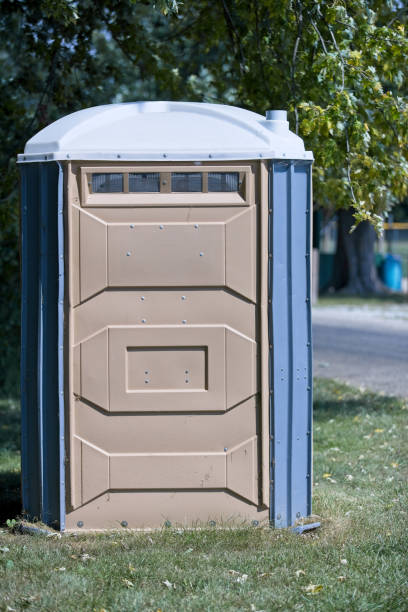 Portable Toilet Options We Offer in Tecumseh, MI